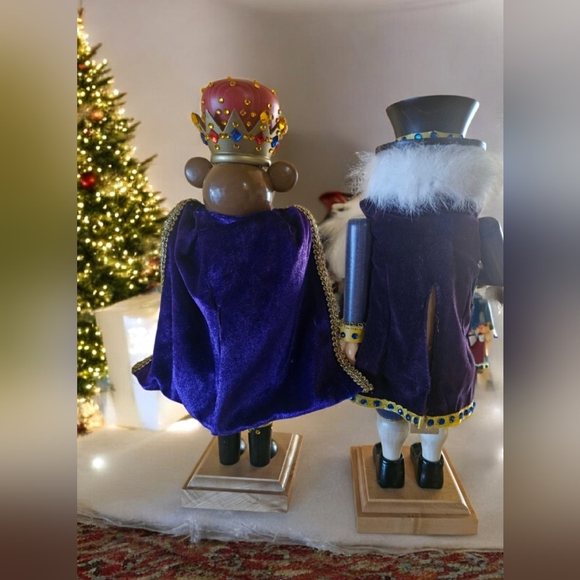 NUTCRACKERS set Of Two(2) Vintage Wooden MOUSE KING & Kurt ADLER Drosselmeier - Picture 2 of 16